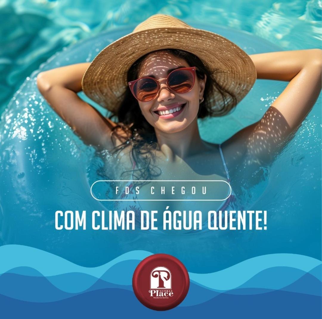 Flat Para Temporada Perto Singapura Shopping Com 7 Piscinas, Bar Molhado, Restaurante - A 3 Min Centro De Caldas Novas! Экстерьер фото