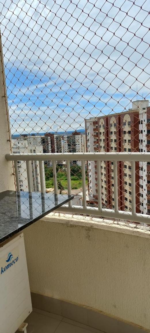 Flat Para Temporada Perto Singapura Shopping Com 7 Piscinas, Bar Molhado, Restaurante - A 3 Min Centro De Caldas Novas! Экстерьер фото